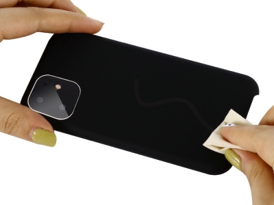 Силиконов калъф LUX за iPhone 11, Черен