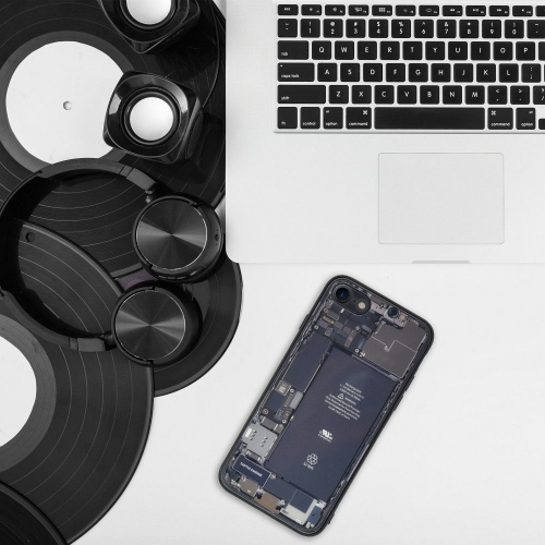 Калъф Glass TECH за Iphone 7/8/SE/SE2022, desing 2